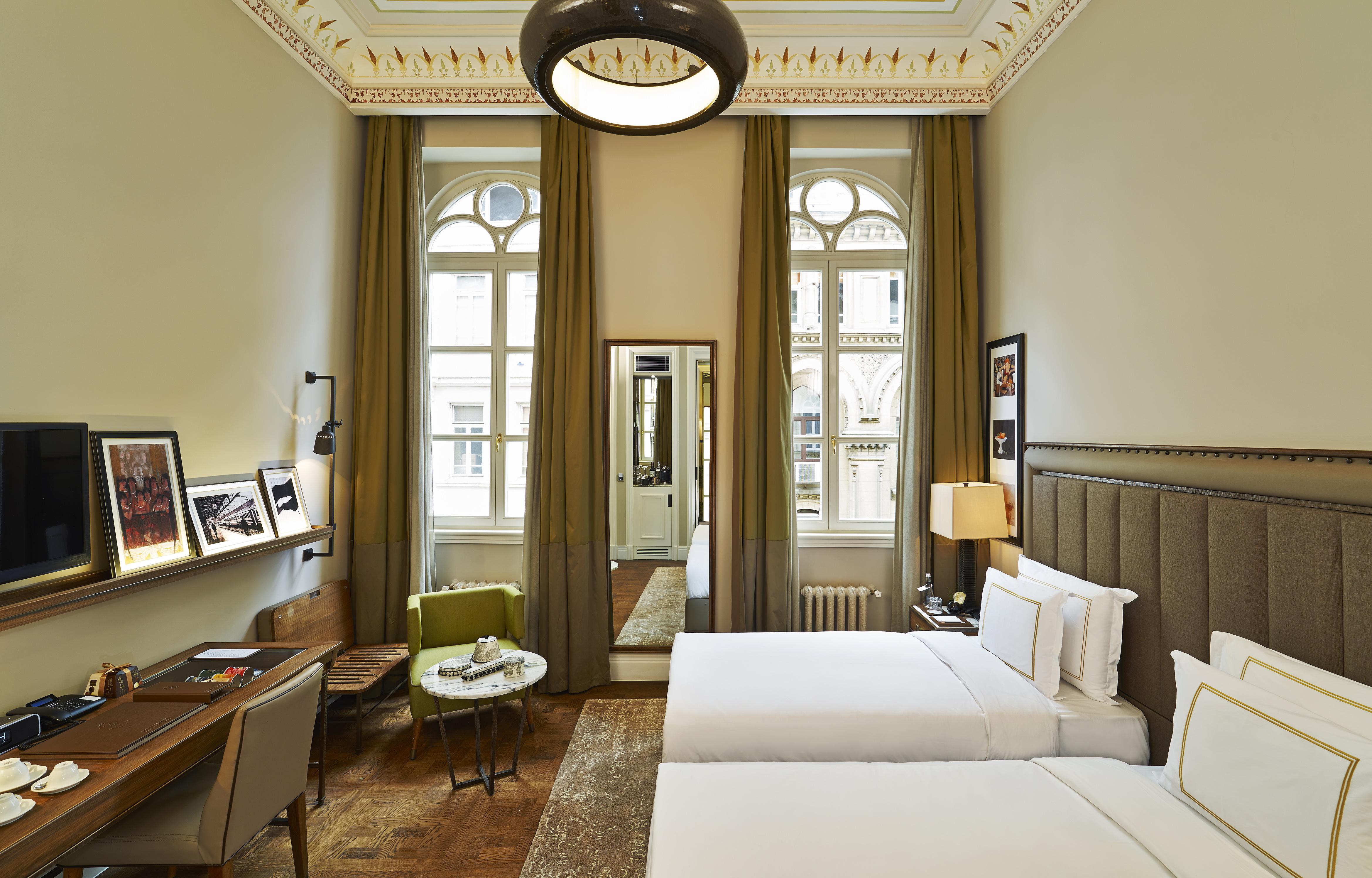 The Bank Hotel Istanbul Bagian luar foto